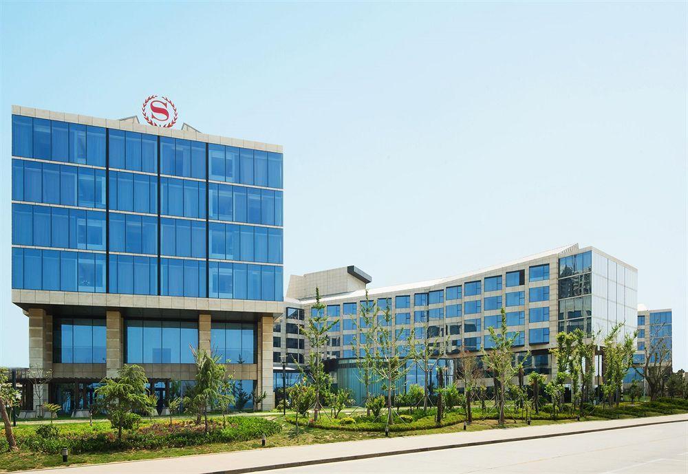 Sheraton Yantai Golden Beach Resort Exterior photo